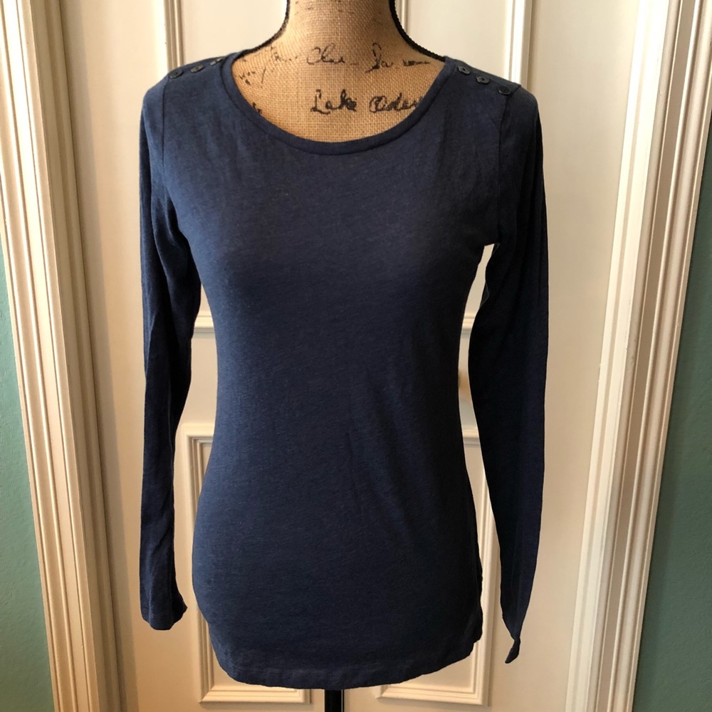 Gap Navy Long Sleeve Teeshirt Size S